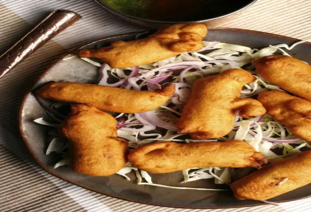 makki_paneer_pakoda-1.webp