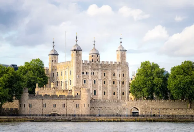 tower_of_london.webp