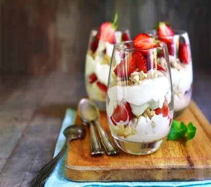 strawberry_dessert-1.webp